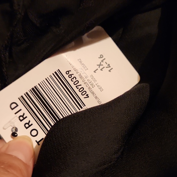 torrid Peplum Chiffon Clip Floral Puff Sleeve Top size 2X NWT - Picture 8 of 8